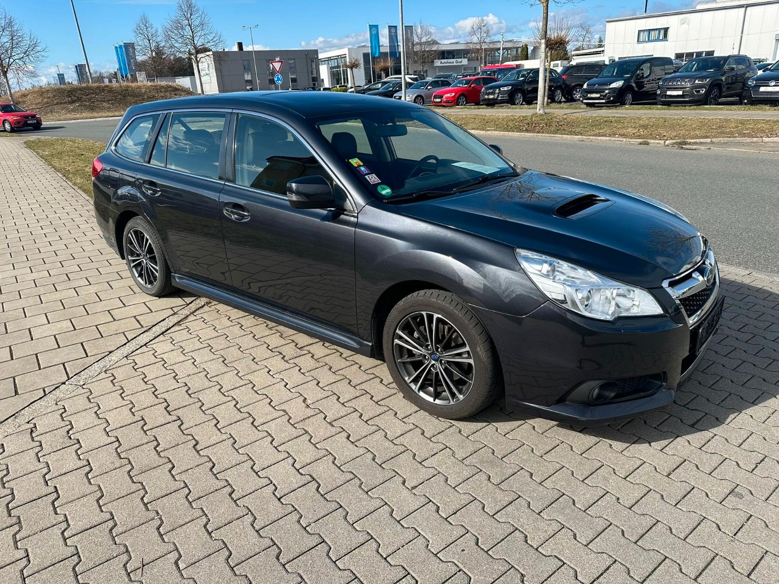 Subaru Legacy Kombi/ Outback Comfort*Leder*Xenon*8 Fach