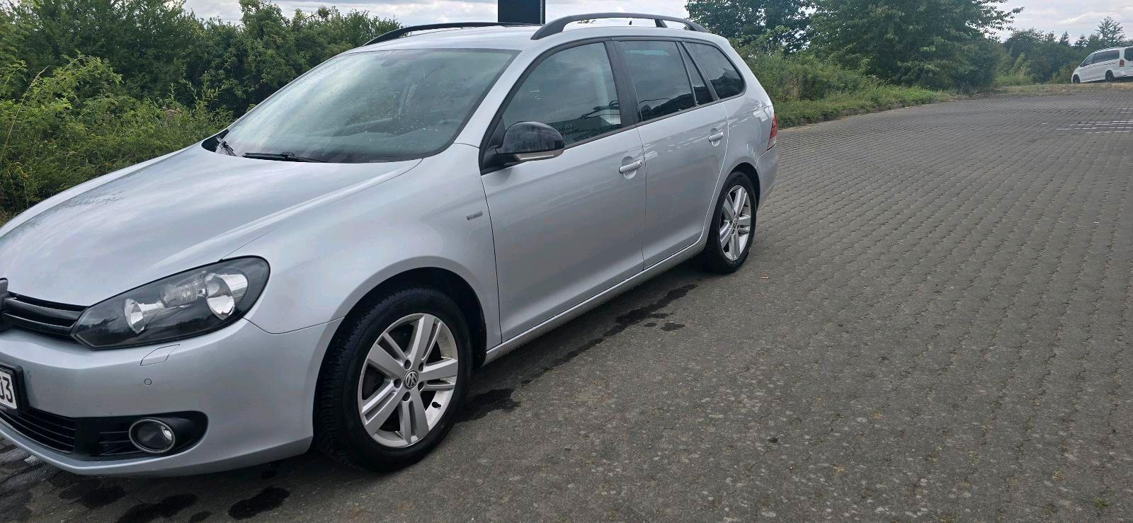 Volkswagen Golf 2012 — engine 98 HP (72kW)