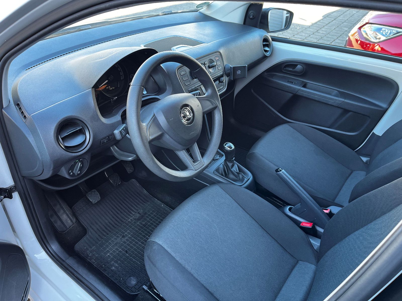 Fahrzeugabbildung SKODA Citigo Active KLIMA 8-FACH