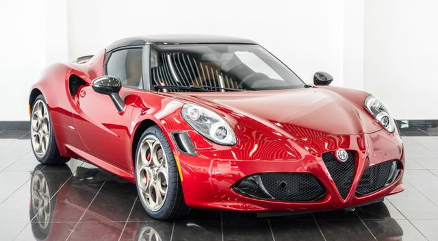 Alfa Romeo 4C 33 Stradale Tributo