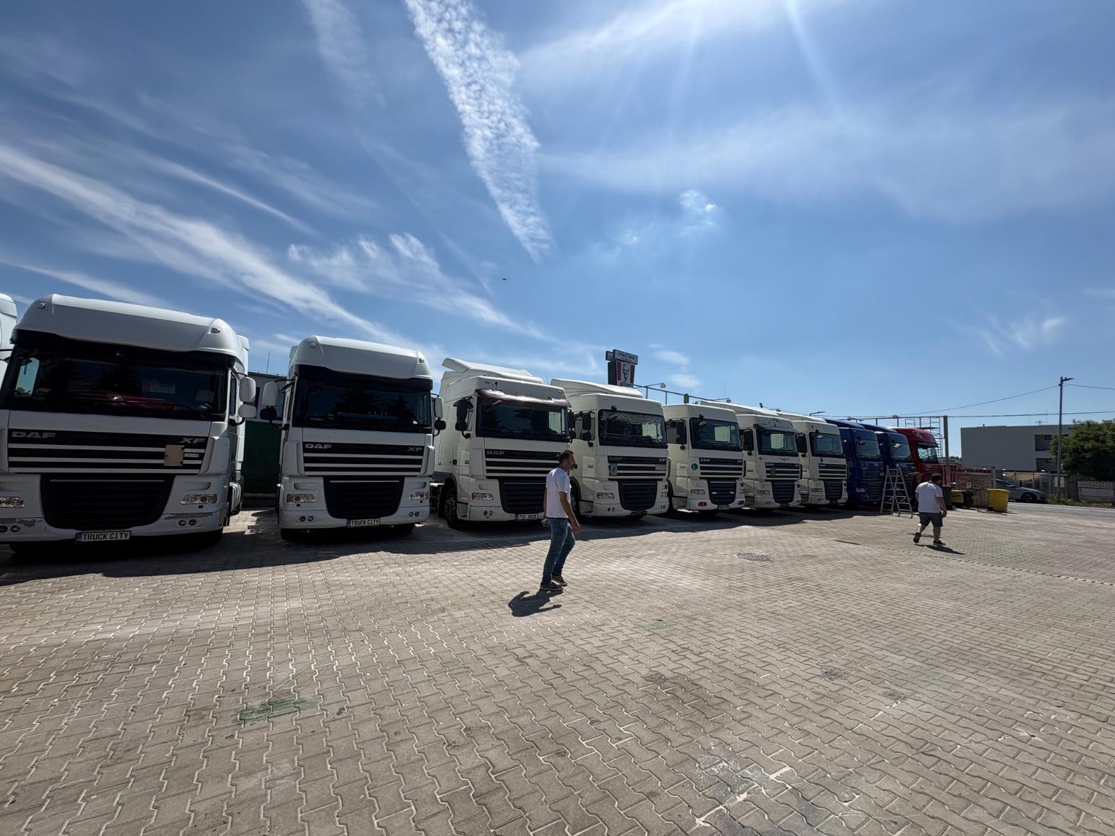 DAF 11x DAF XF 105.460 2011-2013 AUTOMAT ATE EEV 9€
