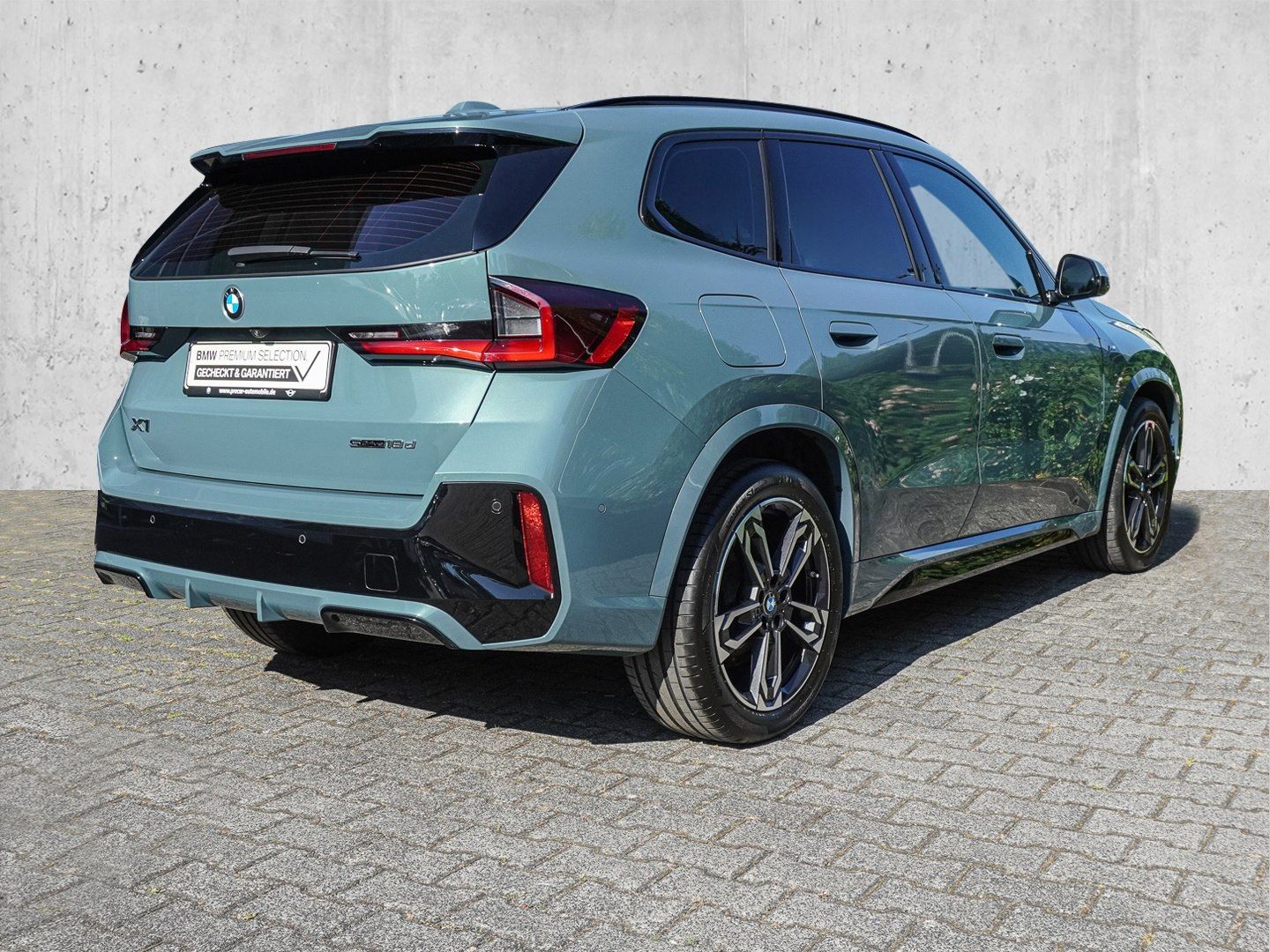 BMW X1 sDrive18d M Sport AHK RFK NAVI LED PDC V H foto 2