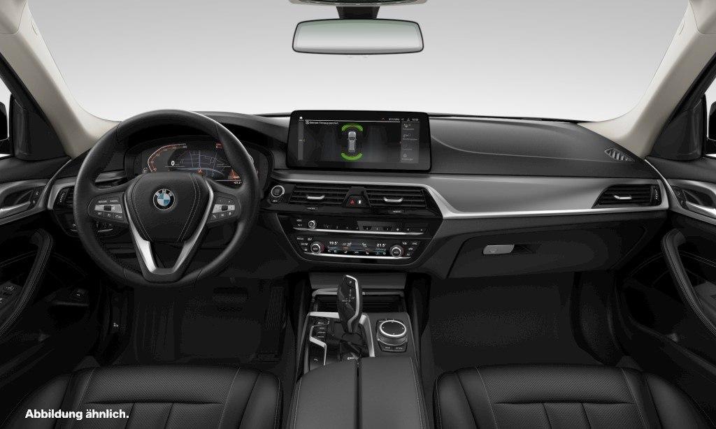 BMW 520d xDrive Touring AHK LiveCockpitProf Kamera