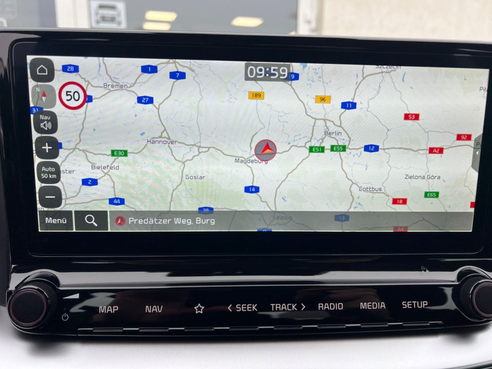 Fahrzeugabbildung Kia Ceed 1.5T 140 DCT7 Vision Komf+ Navi