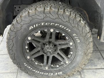 Mercedes X 350 - 4