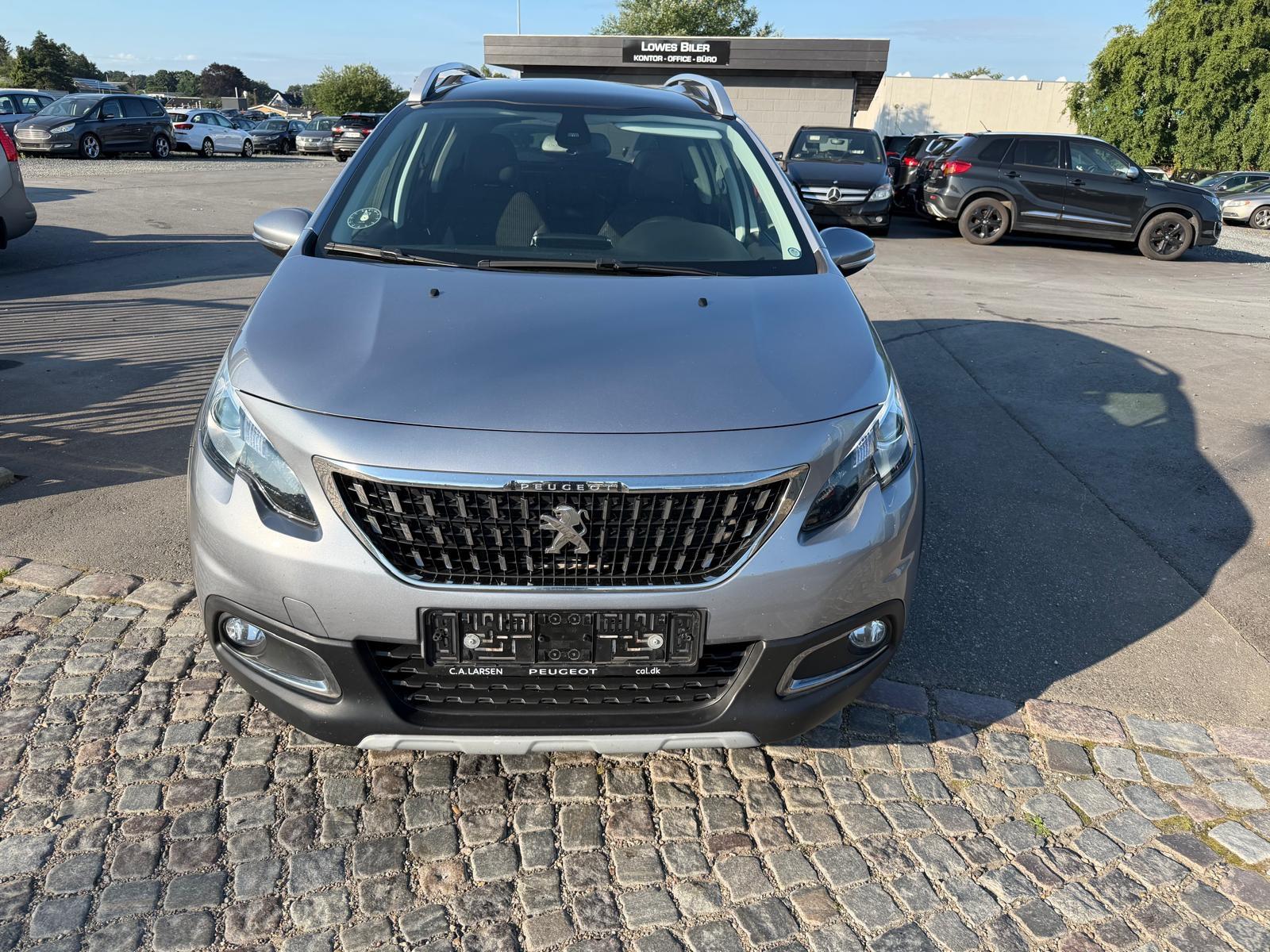 Peugeot 2008 Allure Sky PureTech 1.2 110 Stop&Start