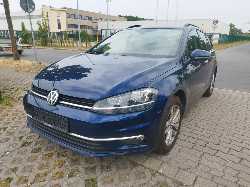 Image of Volkswagen Golf