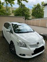 Toyota Verkaufe Toyota Verso 2.2 Diesel 7-Sitzer - gebrauchte Toyota Verso aus dem Jahr 2012