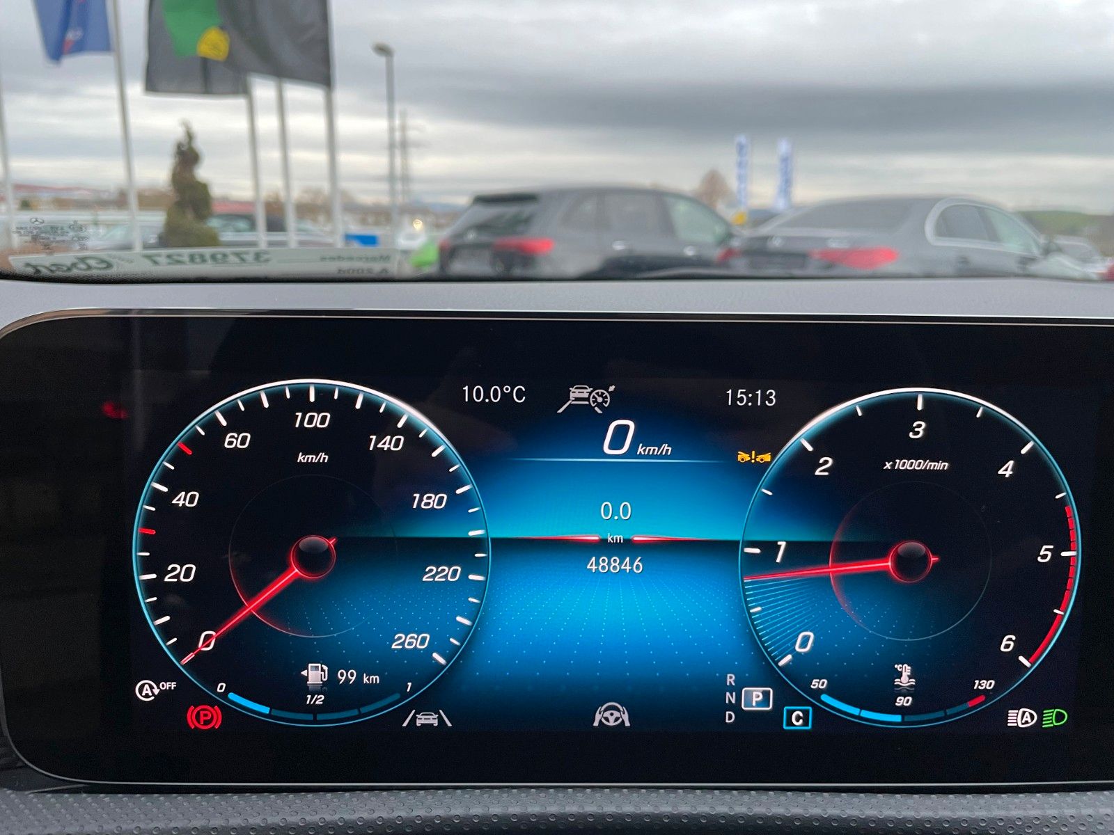 Fahrzeugabbildung Mercedes-Benz A 200 d Progressive AHK+MBUX+R-Kamera+Distr