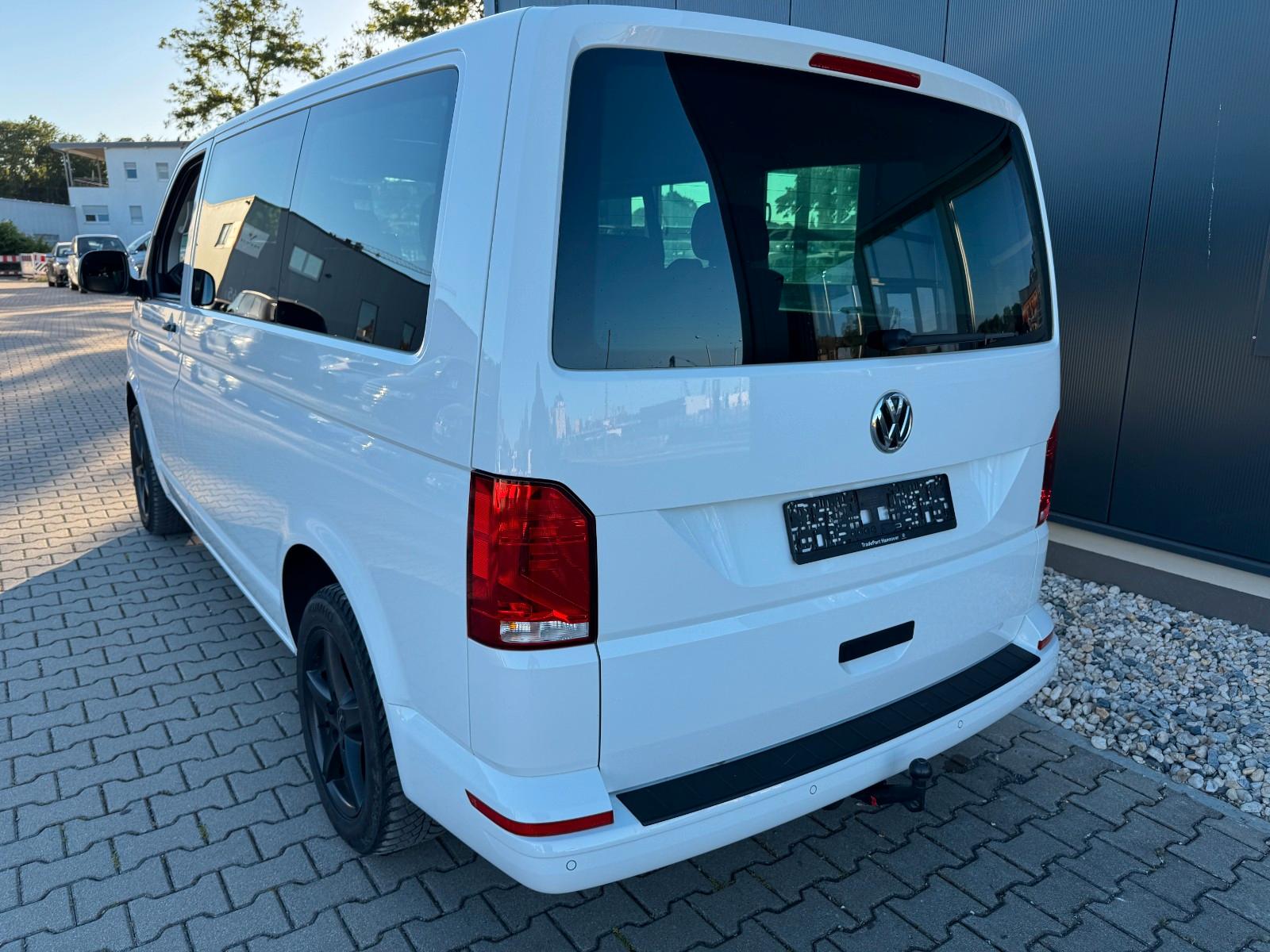 Volkswagen T6.1 Multivan 2.0 TDI, 7 Sitze, PDC, GRA, AHK