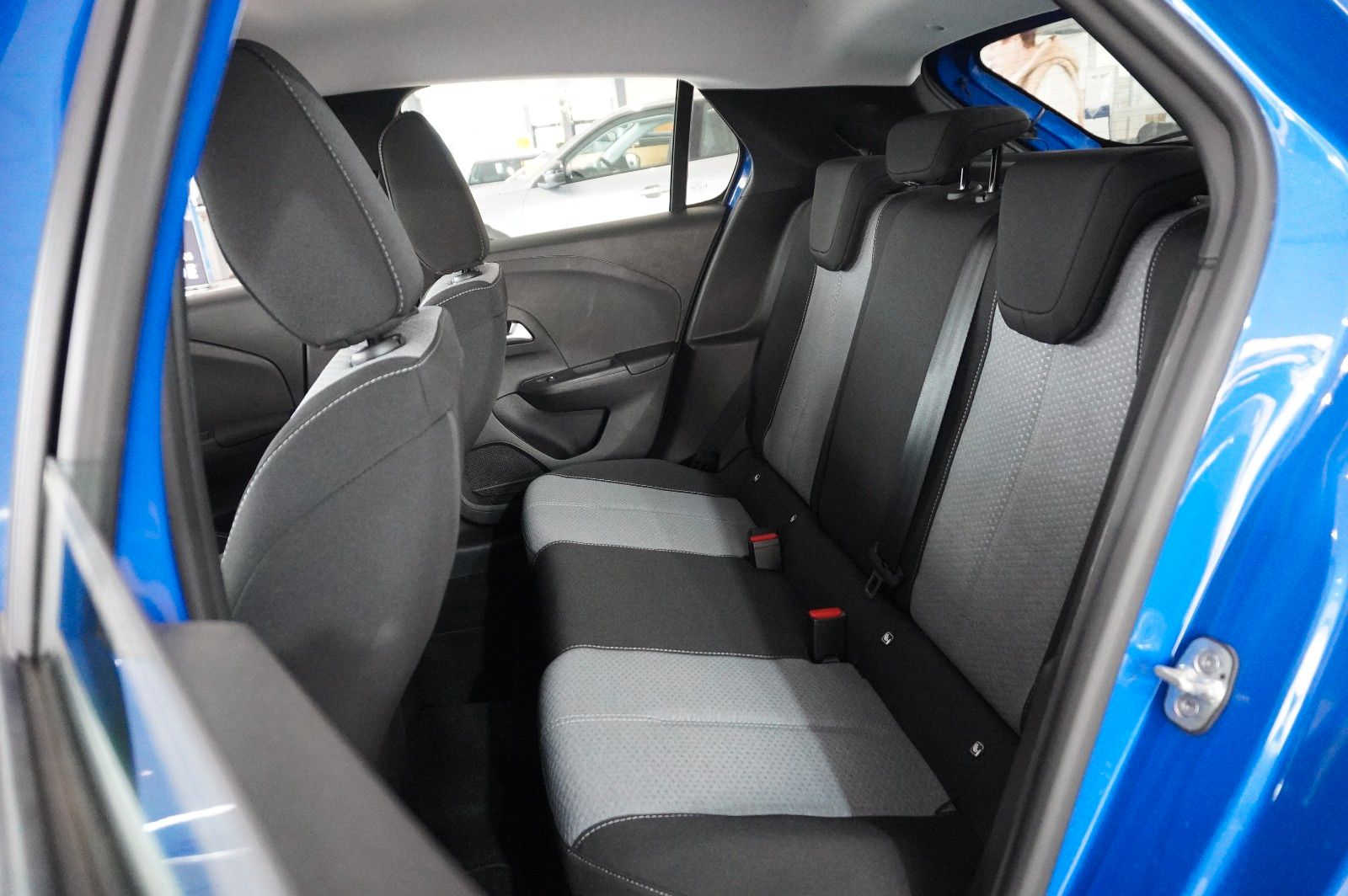 Fahrzeugabbildung Opel Corsa F 1.2T EDITION NAVI/LED/SPORT/SHZ/PDC/DAB+