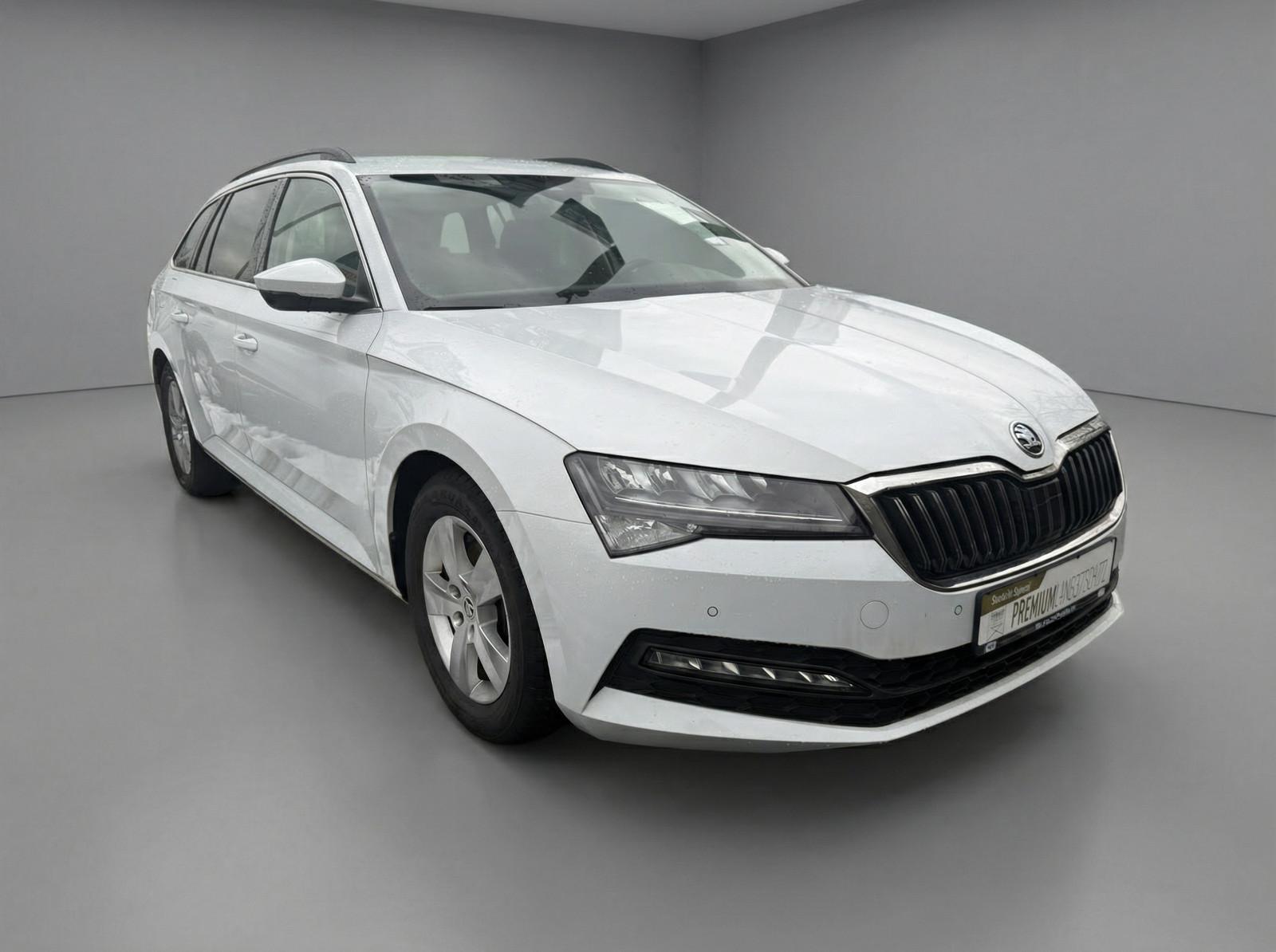 Skoda Superb Combi 2.0 TDI DSG Ambition *NAVI*VIRTUAL*