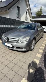 Mercedes-Benz E 350 Coupé E 350 CGI BlueEFFICIENCY ELEGANC...