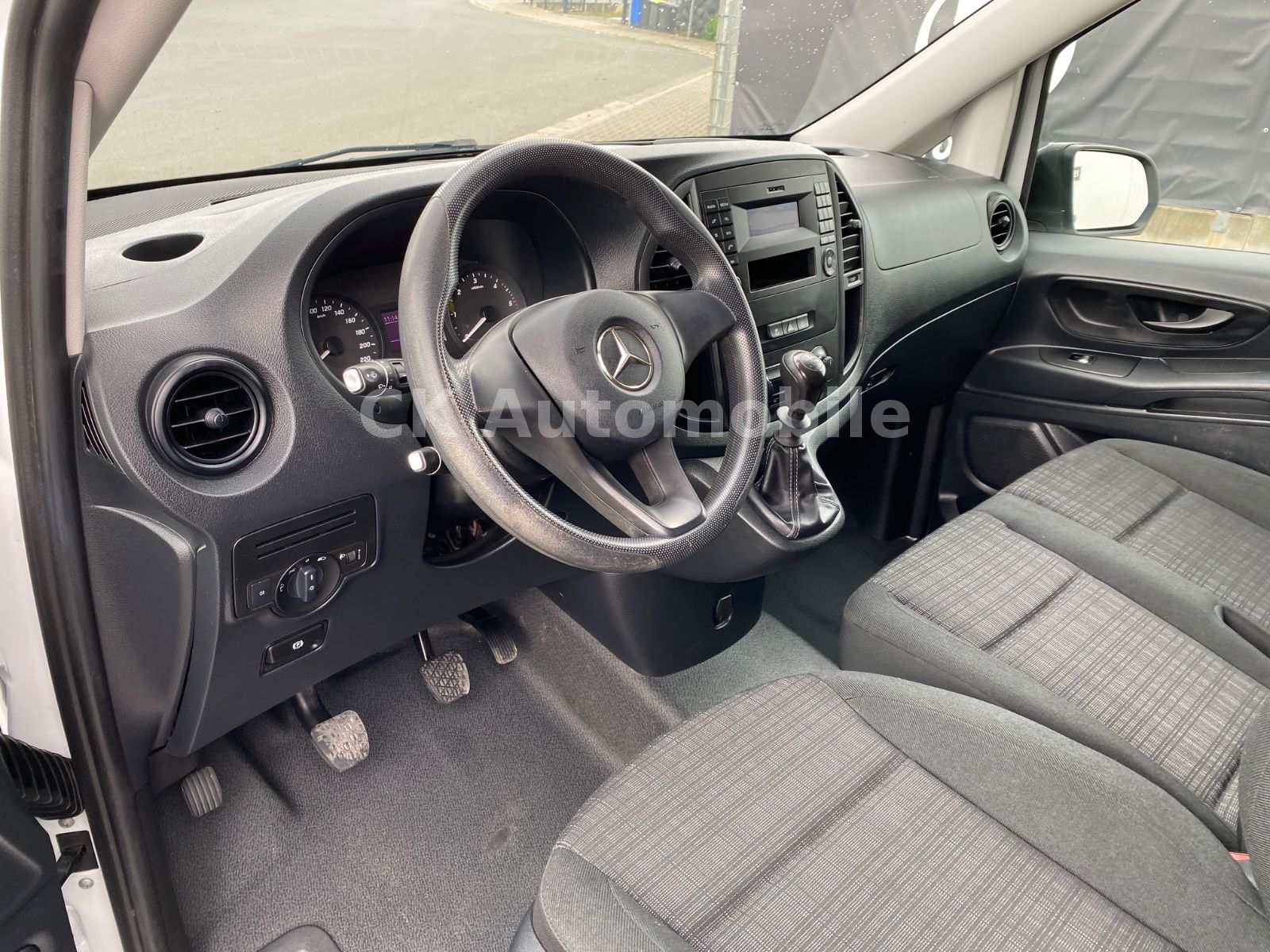 Fahrzeugabbildung Mercedes-Benz Vito Kasten 114CDI RWD Kompakt/Klima/Tempomat