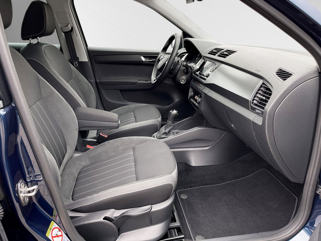 SKODA Fabia Combi Style LED PDC Kamera SHZ ACC Kessy SKODA Fabia Combi Style LED PDC Kamera SHZ ACC Kessy