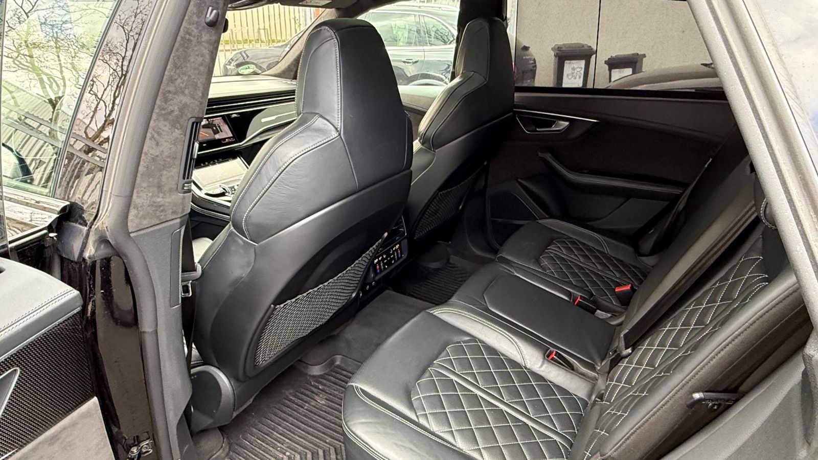 Fahrzeugabbildung Audi SQ8 4.0 TDI quattro
