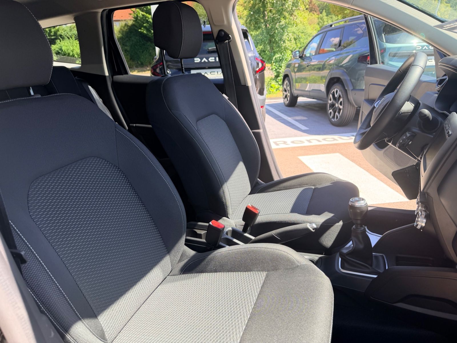 Fahrzeugabbildung Dacia Duster II Urban