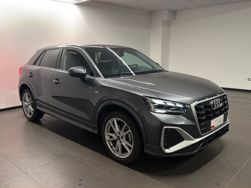 Audi Q2 Q2 35 TFSI S TRONIC S-LINE imagem 2