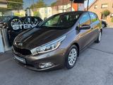 Kia cee'd / Ceed 1.4 * 1.Hand * PDC * LED * S-Heft * - Kia aus 2014