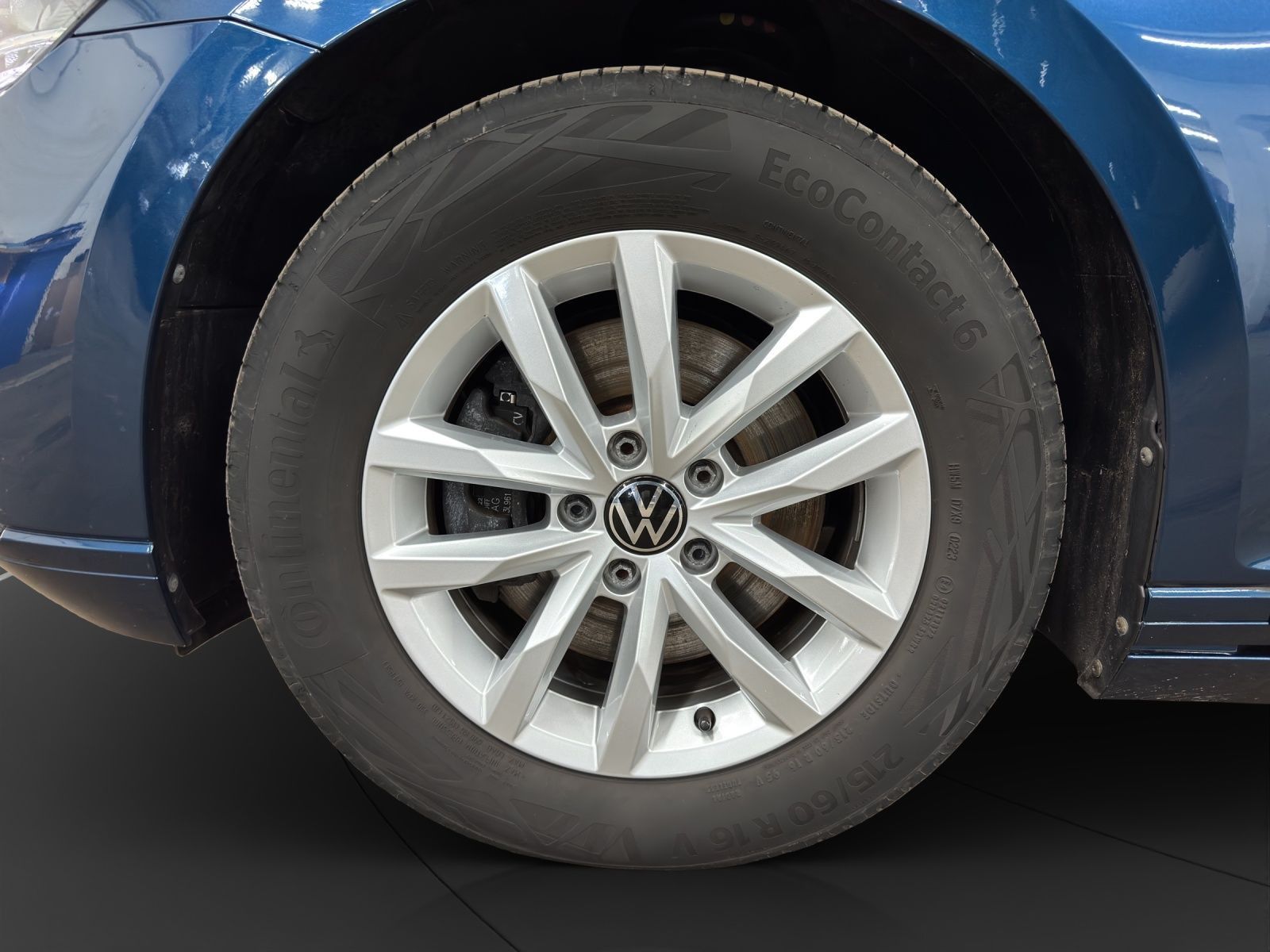 Volkswagen Passat Variant - Bild 11
