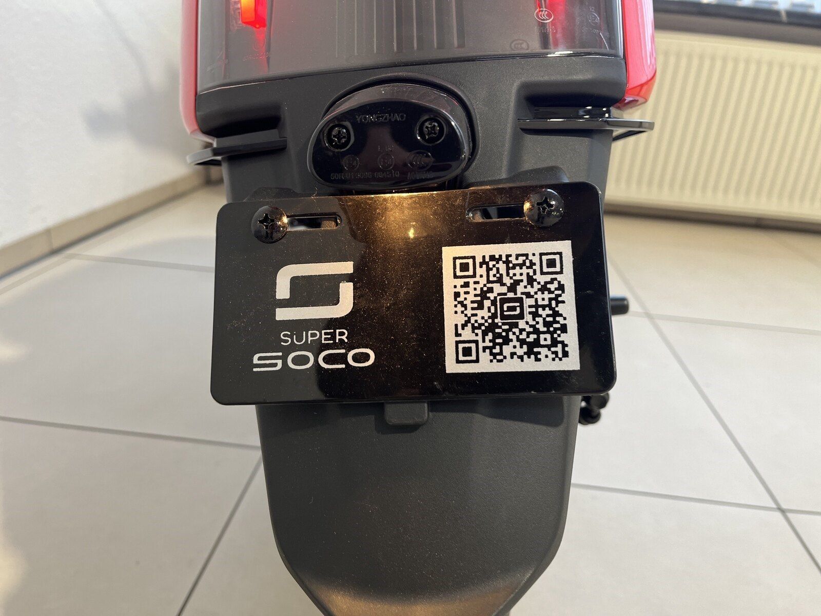 Fahrzeugabbildung Super Soco CUX Elektroroller - 45km/h