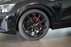AUDI Q8 50 TDI S line | Pano | HuD | Carbon | B&O AUDI Q8 50 TDI S line | Pano | HuD | Carbon | B&O