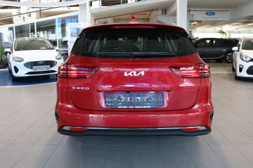 Fahrzeugabbildung Kia Ceed Sportswagon 1,5 T-GDI DCT Spirit  DSG