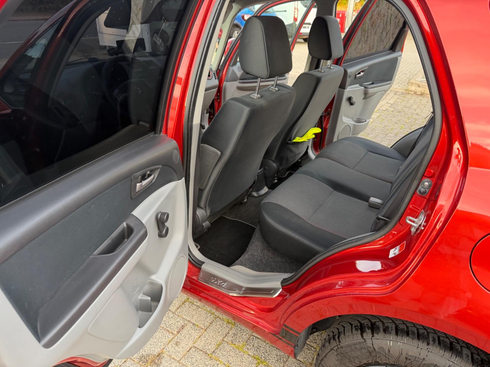 Suzuki SX4 1.6 VVT 2WD