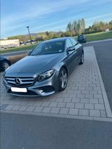 Mercedes-Benz E 220 d Autom. -