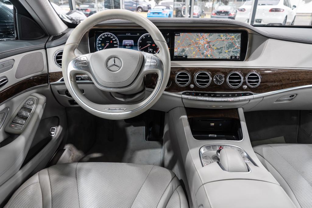 Mercedes-Benz S 400