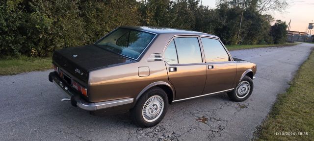 Alfa Romeo Alfetta 1.800 122CV RARA LUCI DI BOSC