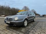 Lancia Lybra 1.8 - Toller Zustand - Lancia Lybra Gebrauchtwagen