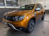 Dacia Duster Anniversary 4WD LED CAM NAVI AHK SHZ 360 - Dacia Duster Anniversary mit Benzin-Antrieb
