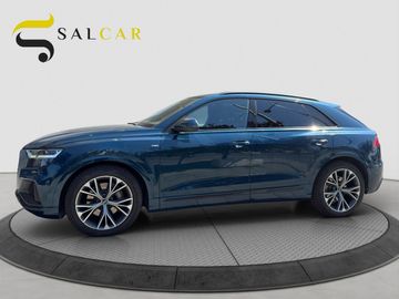 Audi Q8 - 4