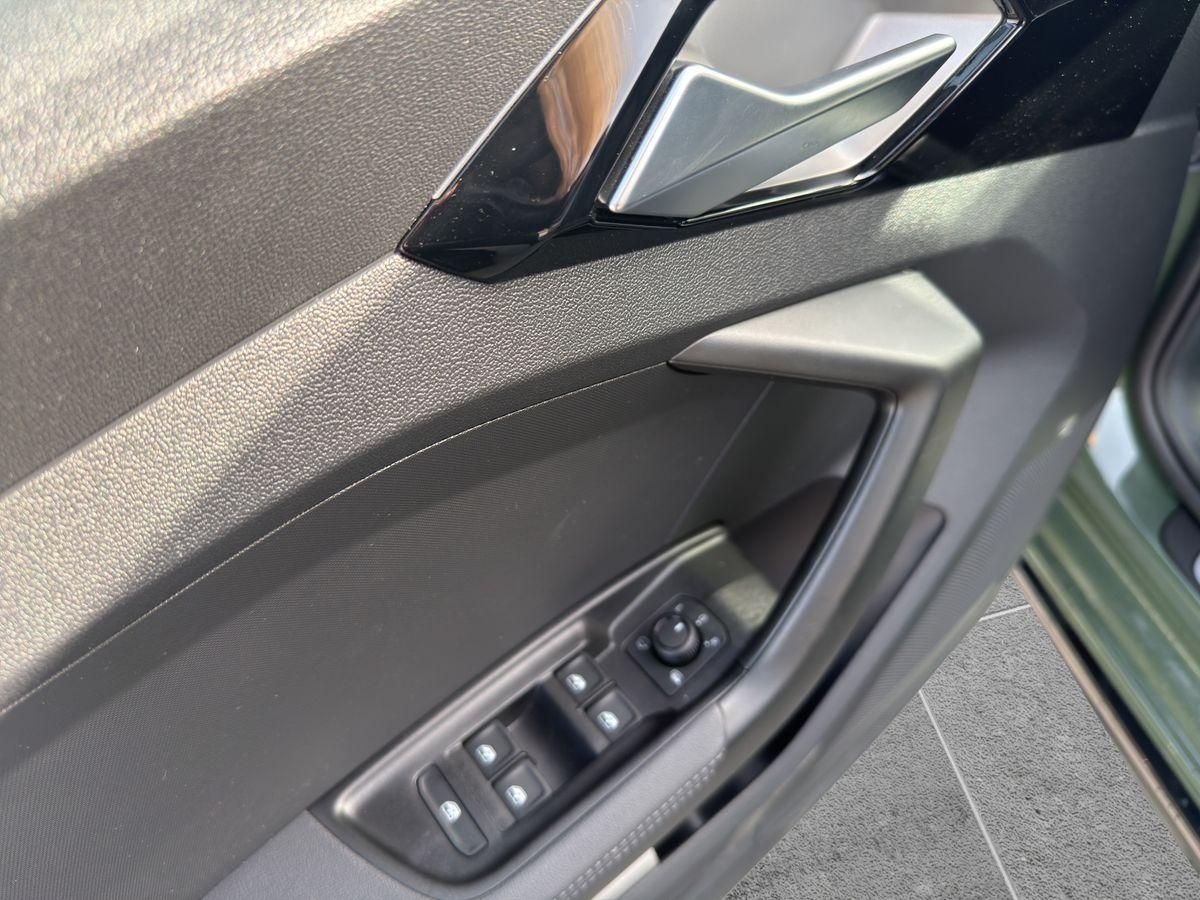 Fahrzeugabbildung Audi A1 Sportback S line 35 TFSI 110 kW