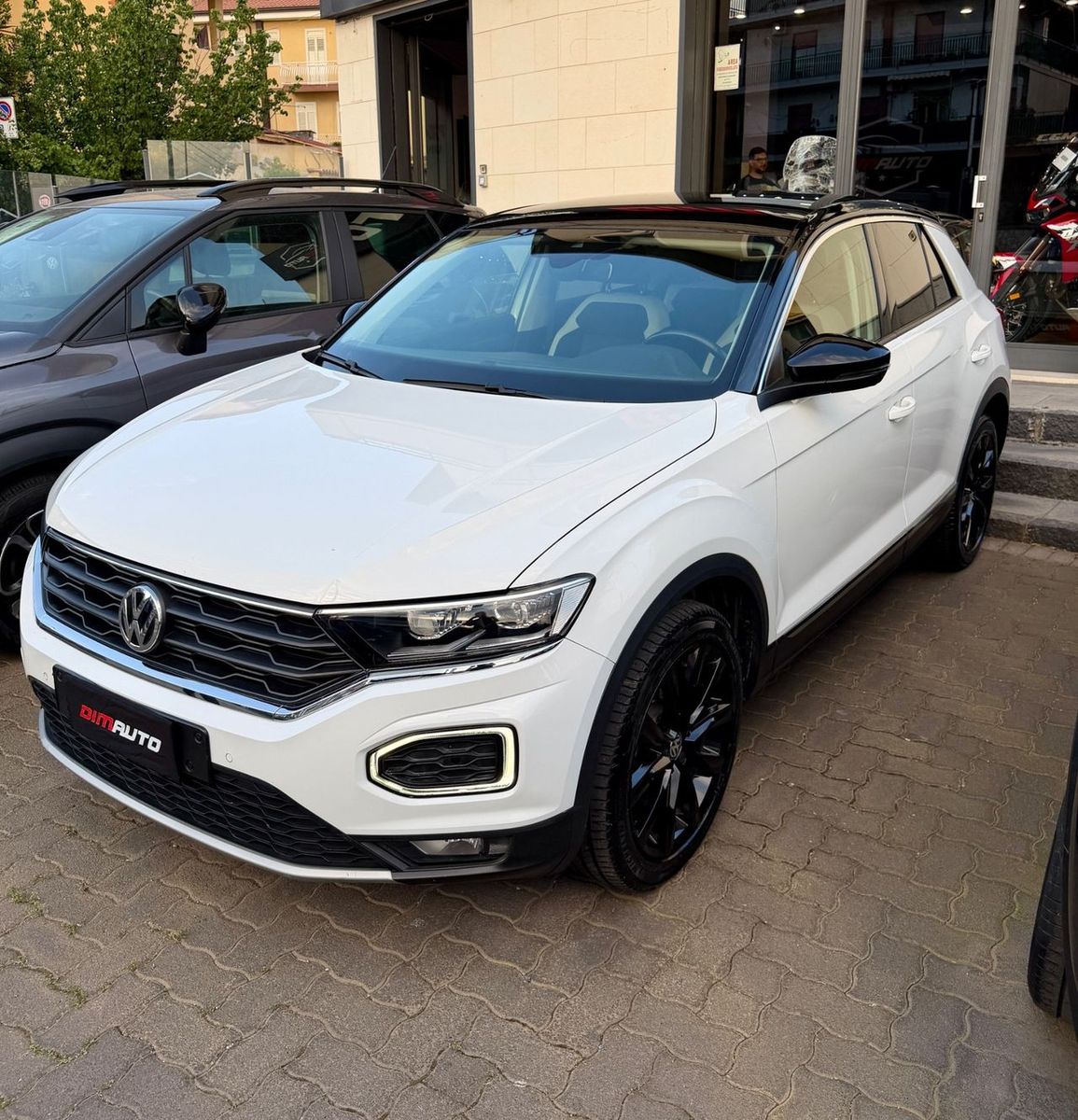 VW Volkswagen T-Roc 2.0 TDI SCR 150 CV Business Blu