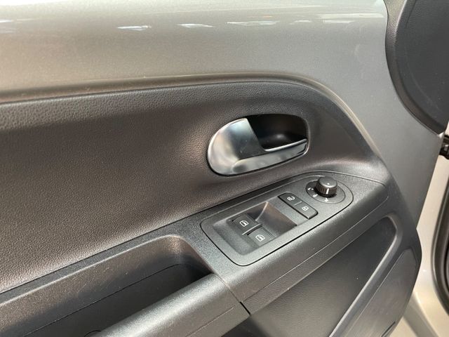 UP! 1.0 75 PS move up! KLIMA/SHZ/Maps+More/PANO