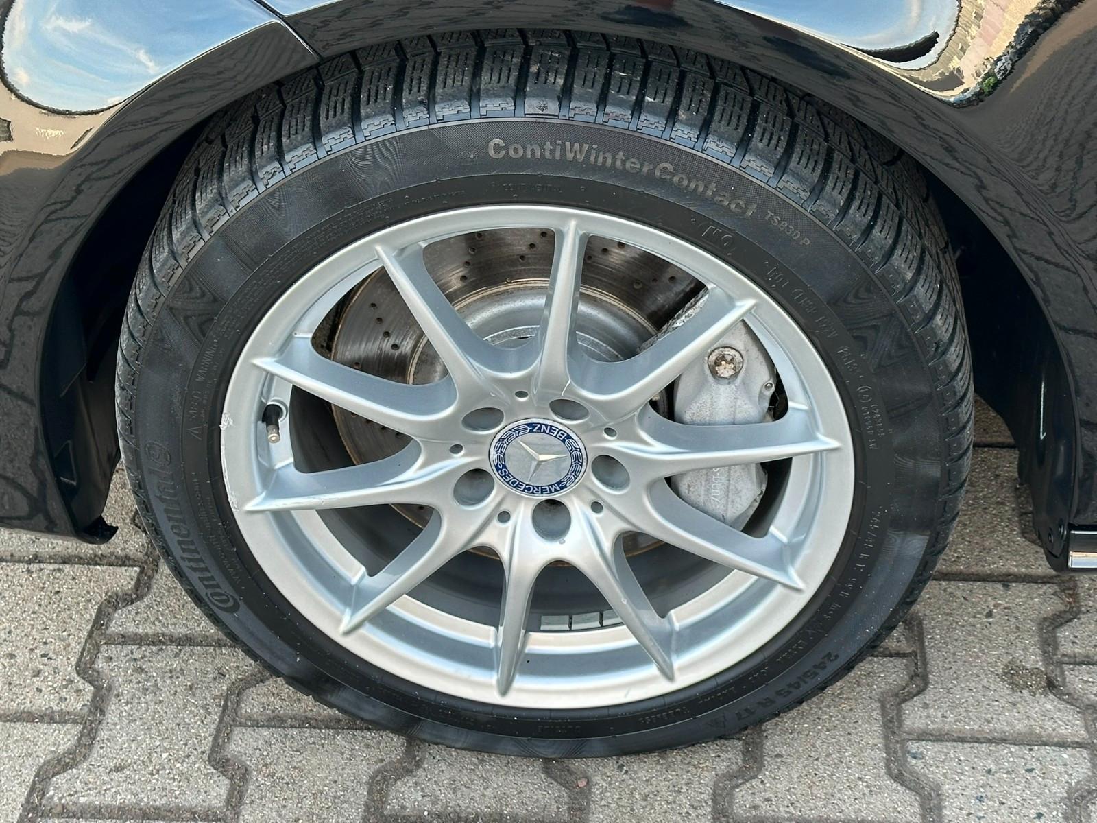 Mercedes-Benz CLS Shooting Brake 350 CDI V6 265 ch BVA 4Matic / Cuir / Sièges massants / Toit ouvrant / Suspension pneumatique