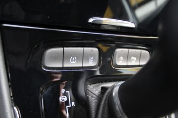 Fahrzeugabbildung Opel Grandland X 1.2T Elegance Automatik