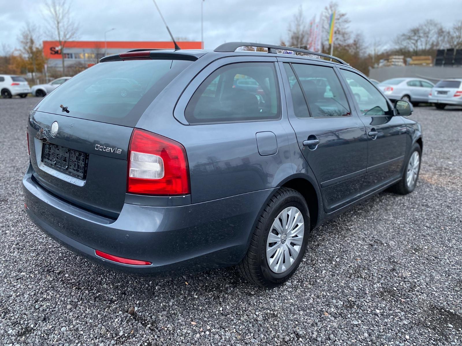 Skoda Octavia 2010 — engine 1.598 cm³, 105 HP (77kW)