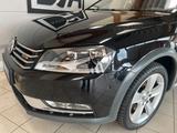 Volkswagen Passat Alltrack Variant 2.0 4Motion/AHK/PANO/SHZ - Volkswagen Passat aus 2013