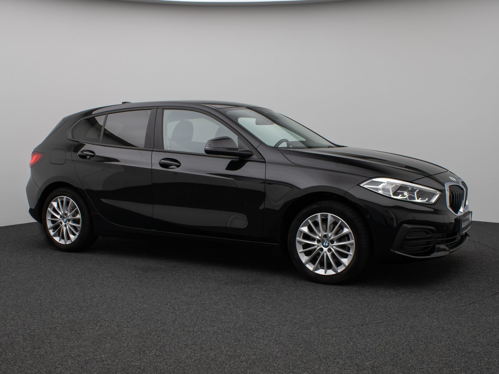 Fahrzeugabbildung BMW 118i DAB CockPitProf LED PDC Geschwindigkeitsreg