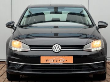 Volkswagen Golf - 12
