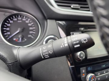 Nissan Qashqai N-Connecta 1,3 Pano*Navi*360*Kamera*LED*