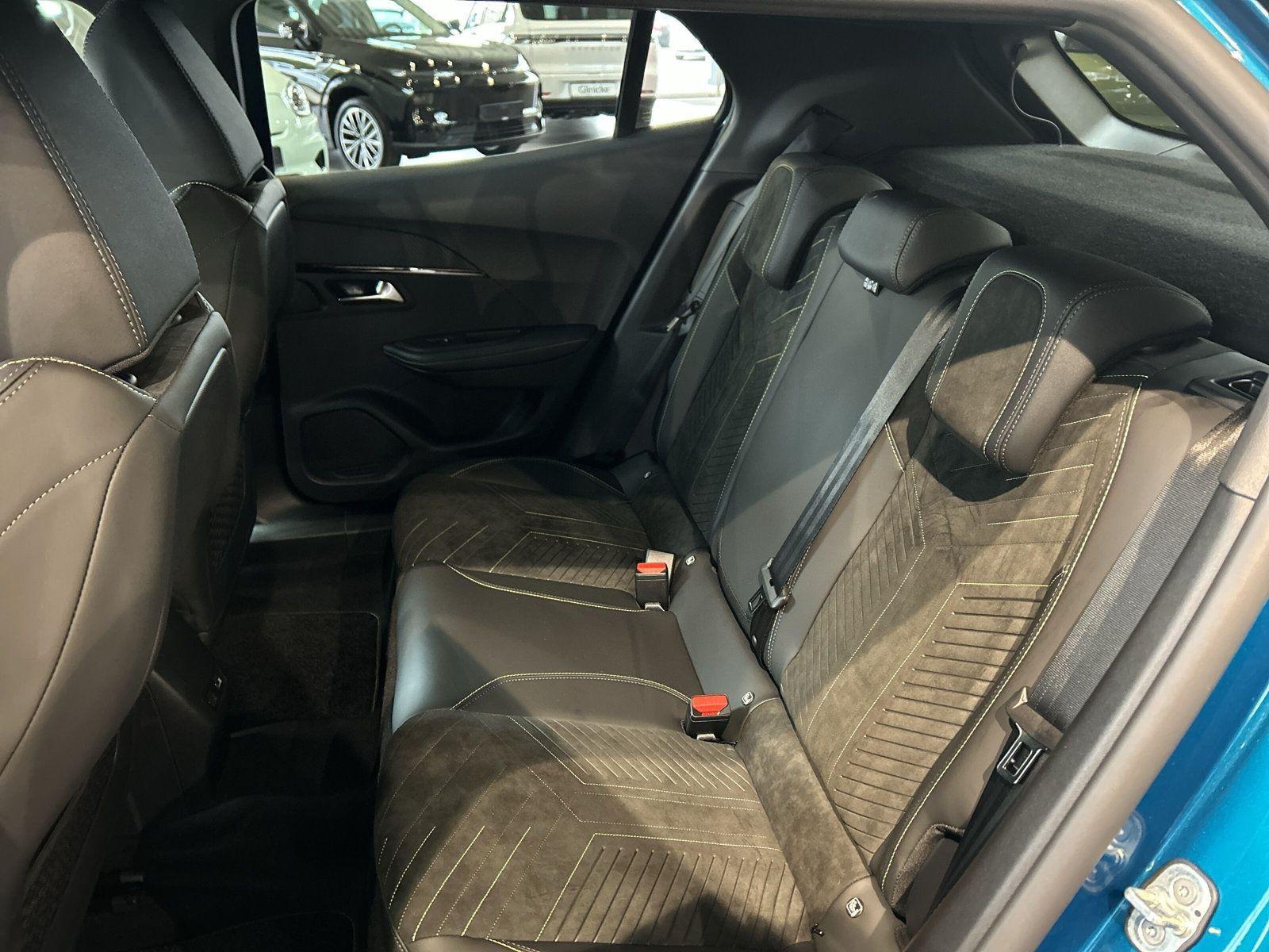 Peugeot E-2008 GT Elektromotor 156 NAVI/LED/360°/CARPLAY