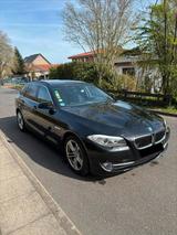 BMW 520i *Pano*Navi*18 Zoll M-Paket Felgen... - BMW 520: 520i M Paket