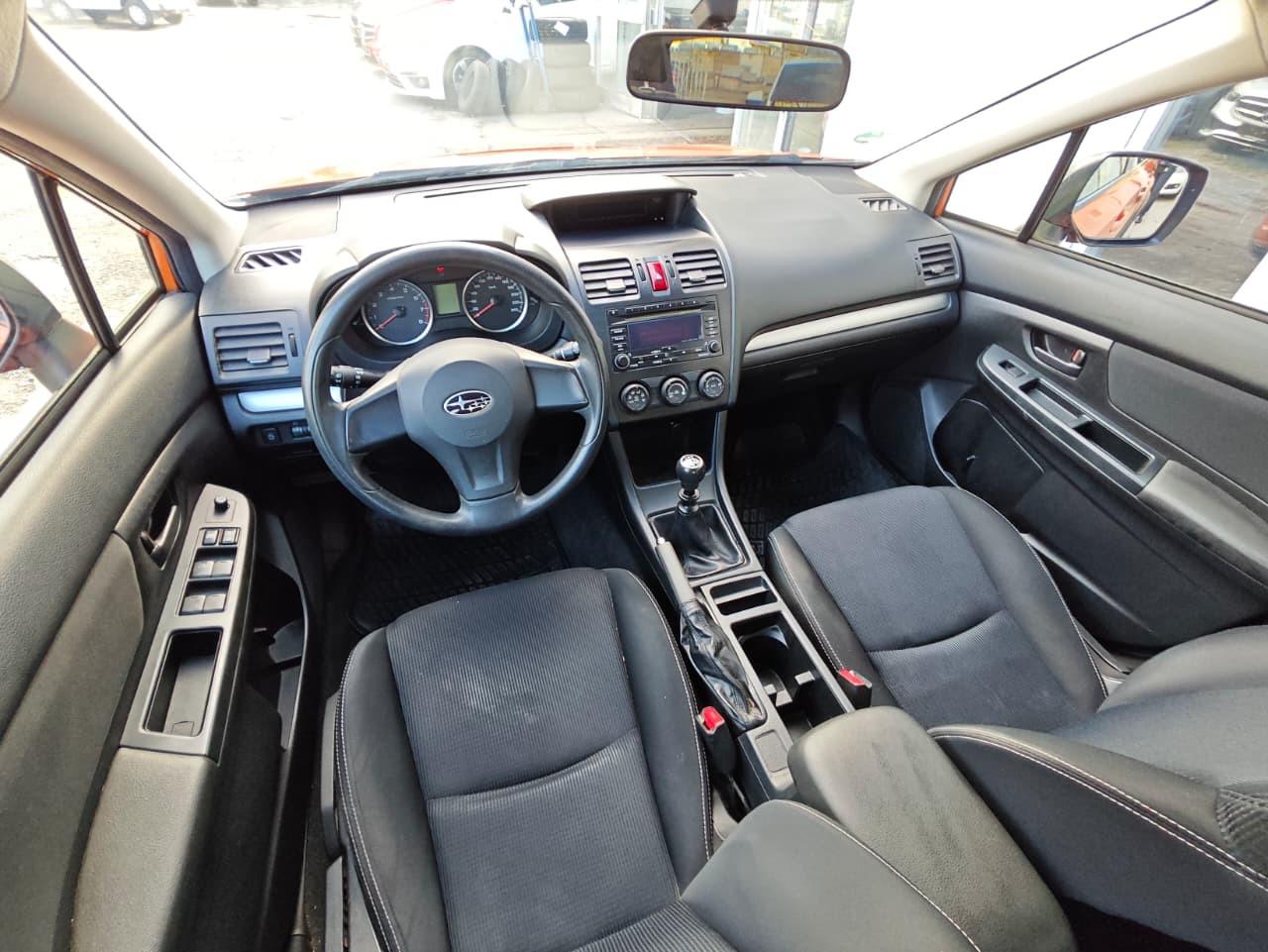 Subaru XV 2012 — photo 13