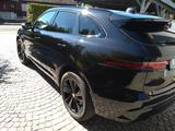 Jaguar F-Pace D200 R-DYNAMIC BLACK AWD R-DYNAMIC BLACK - Jaguar F-Pace aus 2023