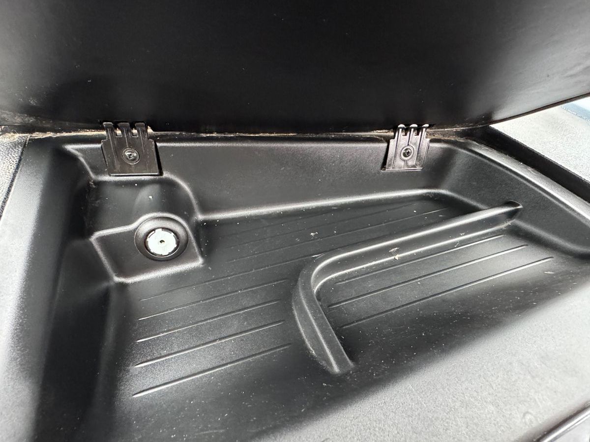 Fahrzeugabbildung Ford Transit Kasten FT 350 HOCH & LANG KLIMA H.REGALE