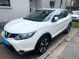 Nissan Qashqai 1.2 DIG-T Acenta PDC|Scheckheft| Tempo - Nissan Qashqai mit Benzin-Antrieb: Limousine